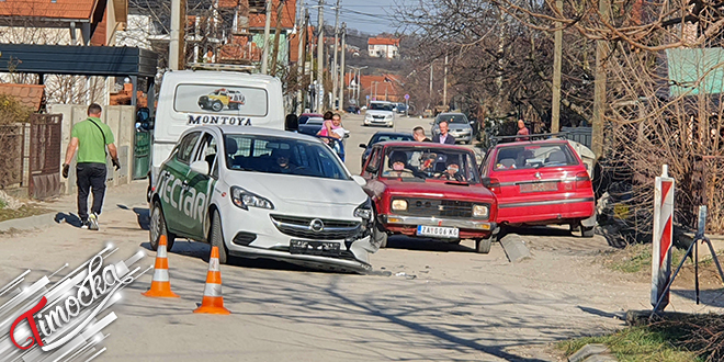 Saobracajna Nezgoda Na Uglu Kozaracke I Moslovacke Ulice U Zajecaru Cover