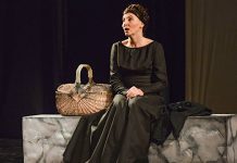 Монодрама “Чучук Стана-Српкиња и Гркиња“ изведена на 64. ФКМС-у Монодрама „Чучук Стана – Српкиња и Гркиња”