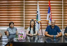 Пријем за Милену Момчилов – најбољег студента Правног факултета из Неготина Пријем за Милену Момчилов – најбољег студента Правног факултета из Неготина