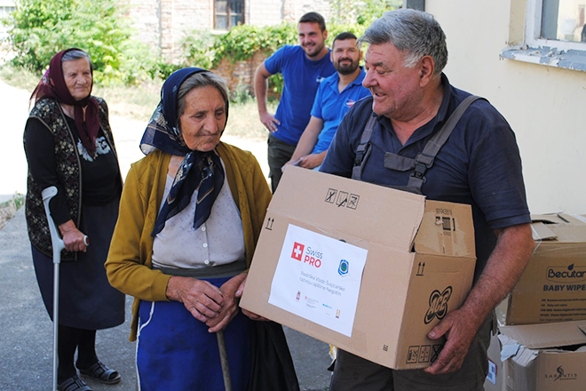 Пакети за најугроженије у Тамничу и Браћевцу