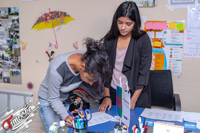 Удружење „Друштво Рома” Зајечар: Подела ваучера за школски прибор