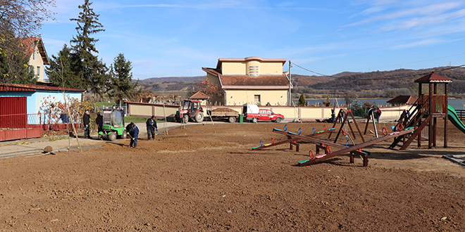 На локацији некадашњег сметлишта у Рткову саграђен еко-парк На локацији некадашњег сметлишта у Рткову саграђен еко-парк