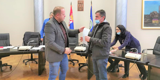 Borski-poljoprivredni-proizvodjaci-potpisali-ugovore-o-subvencionisanju-kupovine-ovaca-i-goveda-Cover