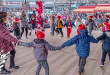 Одржан забавни програм за децу у оквиру „Новогодишњег базара” у Зајечару (ФОТО + ВИДЕО) Манифестација „Новогодишњи пазар” у Зајечару