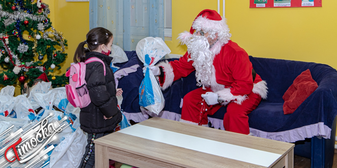 ШОСО &bdquo;Јелена Мајсторовић&rdquo; Зајечар &ndash; Компанија Текијанка: Подела новогодишњих пакетића