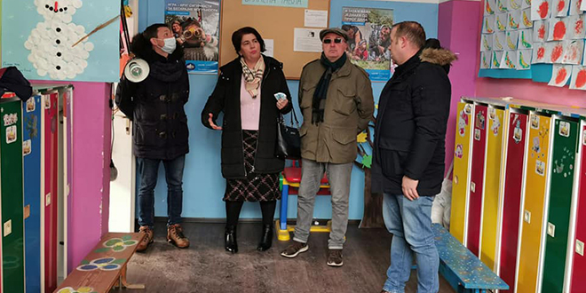 Градоначелник Бора Александар Миликић обишао завршне радове на комплетној замени столарије и подова у вртићу &bdquo;Снежана&rdquo;