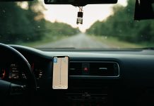 Како да ваш стари телефон употребите у аутомобилу Аутомобил, мобилни телефон