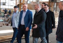 Позив књажевачким привредницима за нове програме НСЗ-а Директор НСЗ Србије Зоран Мартиновић посетио Књажевац