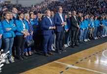 Вучић у Бору: Учинићемо све да људи буду задовољни и да будућност њихове деце буде сигурна (ФОТО + ВИДЕО) Предизборни збор Српске напредне странке у Бору