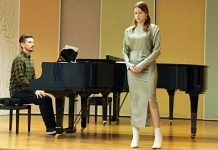 Милена Марковић, ученица Музичке школе „Стеван Мокрањац” у Неготину, освојила прву награду на Републичком такмичењу ученика музичких и балетских школа Србије Милена Марковић, ученица Музичке школе „Стеван Мокрањац” у Неготину, освојила прву награду на Републичком такмичењу ученика музичких и балетских школа Србије