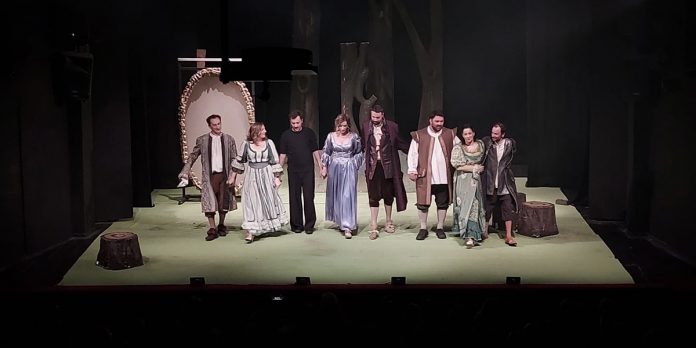 Представа „Лепотица и звер” зајечарског позоришта Представа „Лепотица и звер” зајечарског позоришта