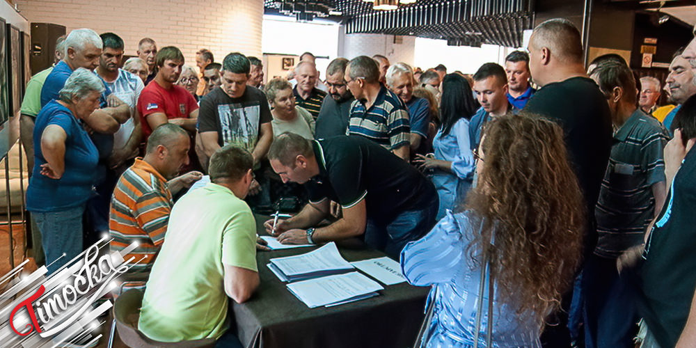 Потписање уговора о додели подстицаја у пољопривреди у Књажевцу