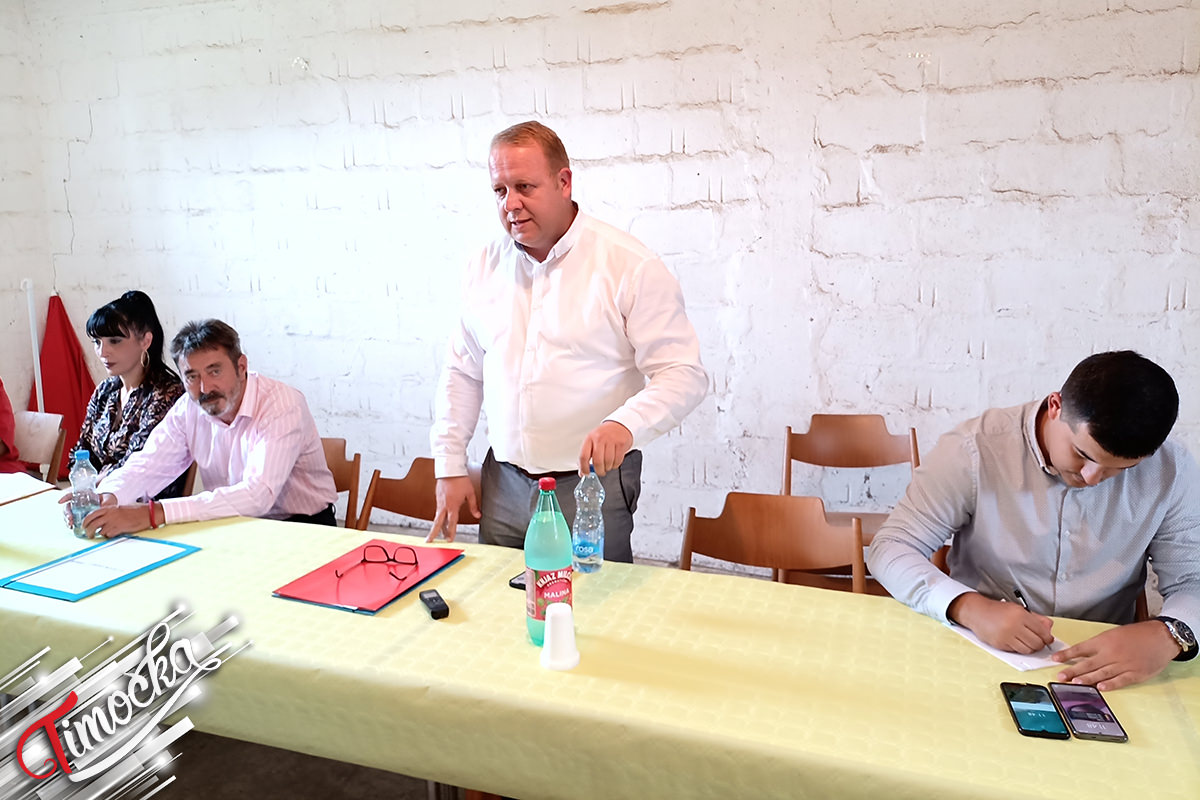Gradonačelnik Bora Aleksandar Milikić sa saradnicima obišao selo Šarbanovac
