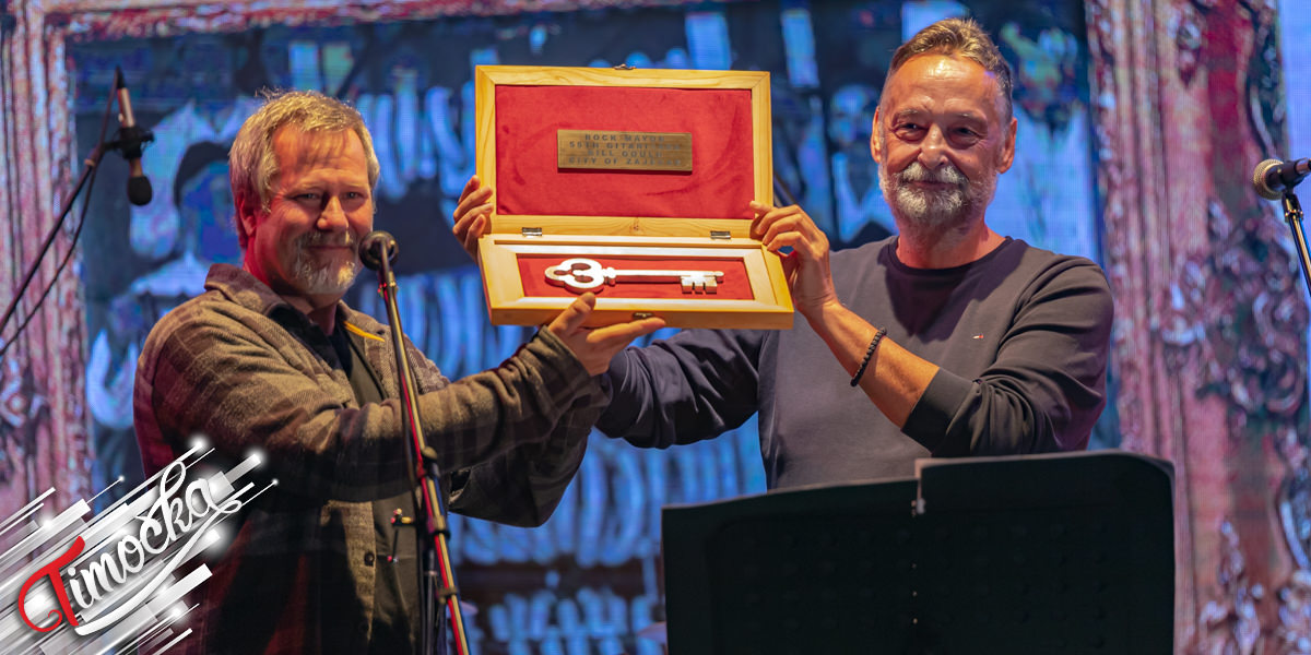 Почела 55. Гитаријада у Зајечару: Роконачелник Бил Гулд добио симболично кључеве Града Зајечара