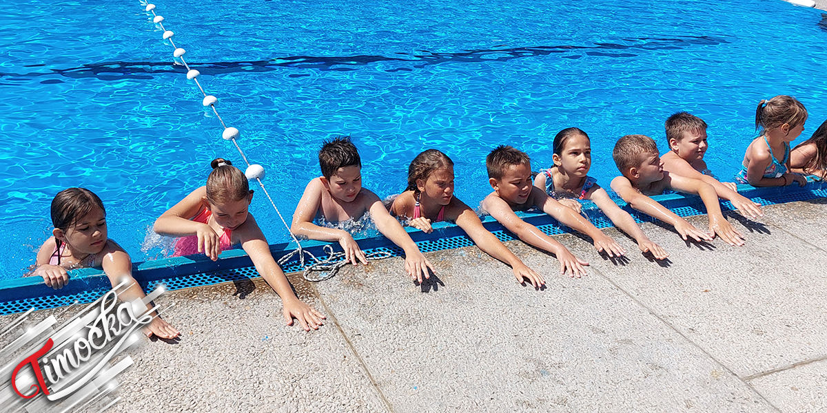 Škola plivanja na Gradskom bazenu u Zaječaru