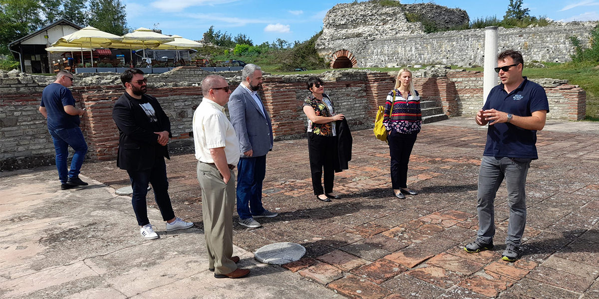 Делегација Охаја у посети Гимназији у Зајечару Делегација Охаја у посети Гимназији у Зајечару