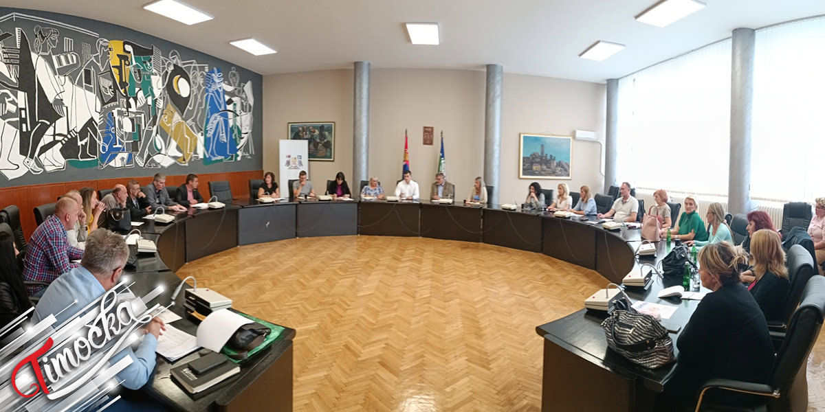 У Бору почели састанци са фокус групама о креирању буџета за 2023. годину