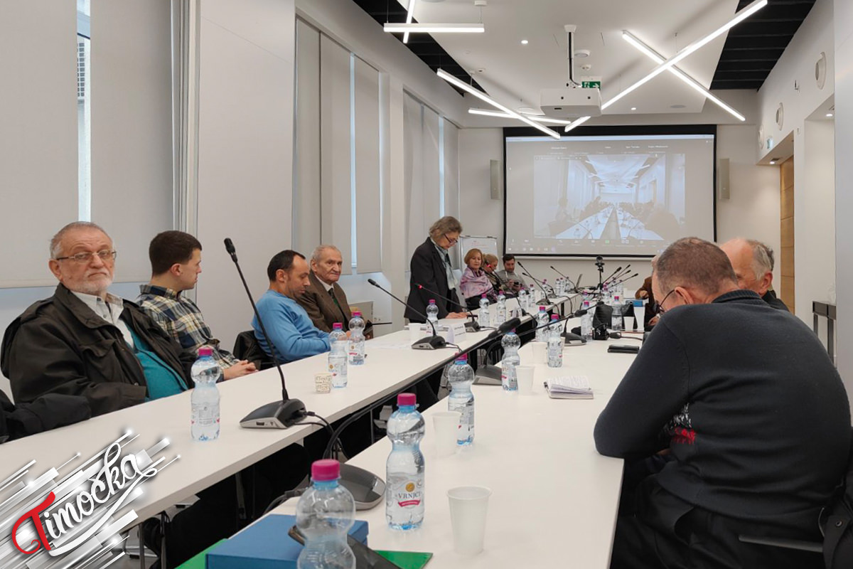 ДИС похвала Удружењу „Сигурне стазе” за развој ГИС платформи „Бици Бор” и „Еко бус”