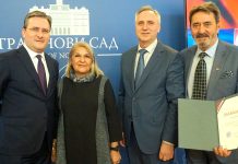 Град Бор добио захвалницу за успешно спровођење мера активне политике запошљавања Град Бор добио захвалницу за успешно спровођење мера активне политике запошљавања