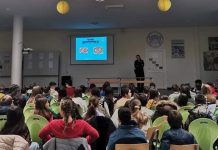 Полицијски службеници из Мајданпека и Кладова одржали предавања основцима о штетности употребе пиротехничких средстава