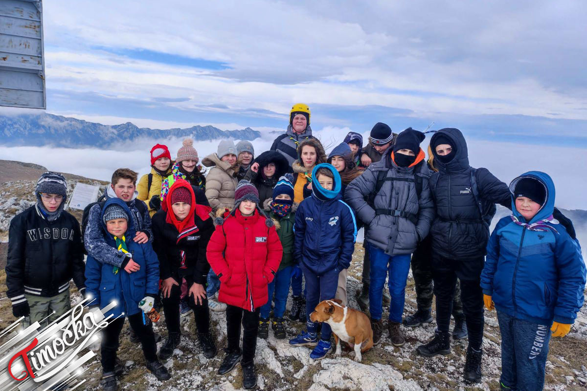 Зајечарски извиђачи на Столу