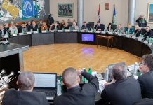 У Бору одржана 8. седница Скупштине града: Усвојена Одлука о изради планске документације за формирање стамбеног насеља за пресељење мештана Кривеља 8. седница Скупштине града Бора