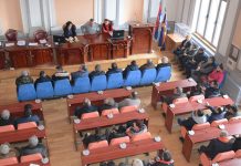 Одржан састанак са зајечарским пољопривредницима: За стотину произвођача млека 253 тоне кукуруза Одржан састанак са зајечарским пољопривредницима: За стотину произвођача млека 253 тоне кукуруза