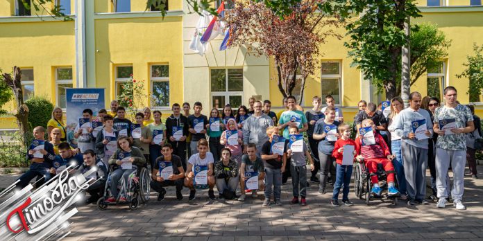 Манифестација „Наше право да растемо здраво” одржана у Зајечару Манифестација „Наше право да растемо здраво” одржана у Зајечару