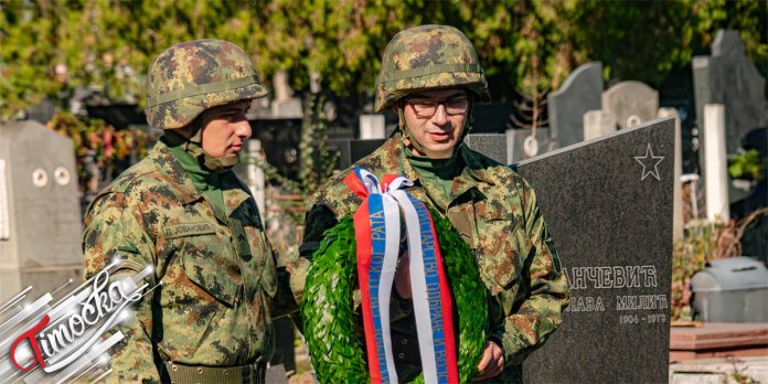 Војска – Полагање венаца