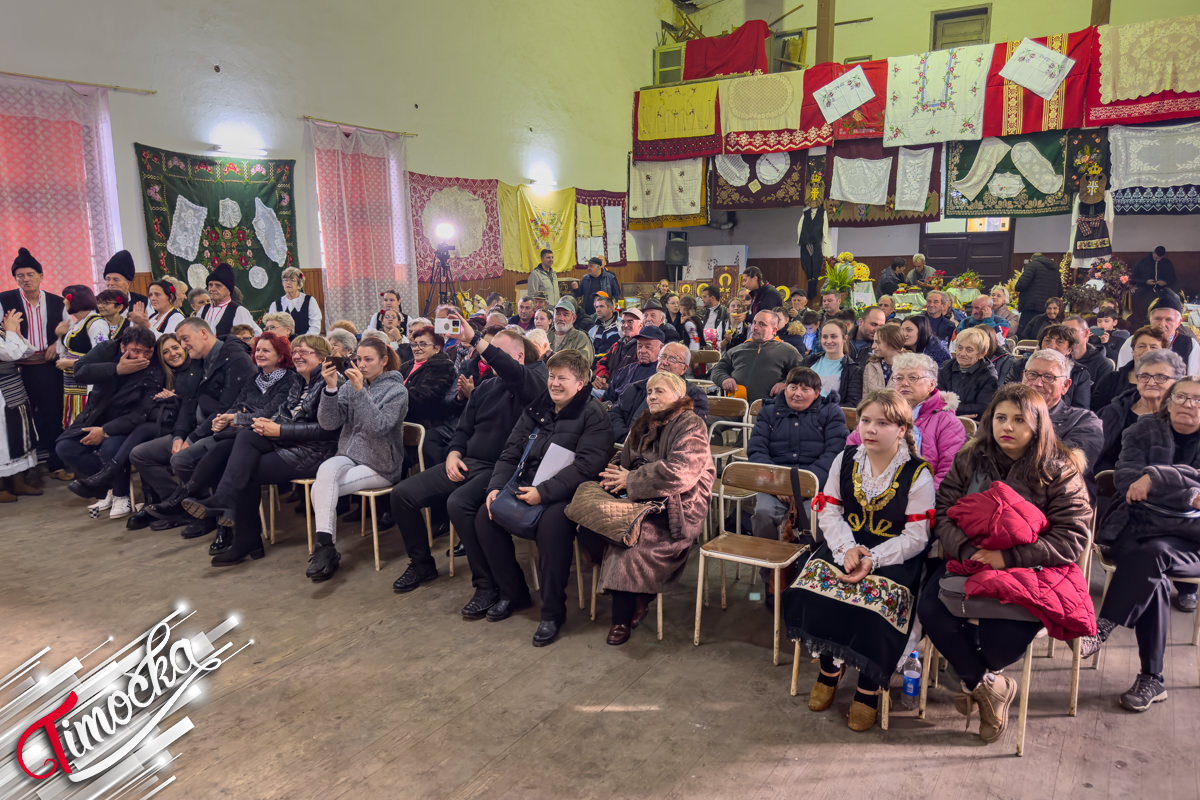 Манифестација „Тупижничке зоре” вратила живот у Ласово