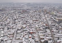 Облачно са снегом, местимично уз повећање висине снежног покривача Град Зајечар – Снег (Снимак дроном)