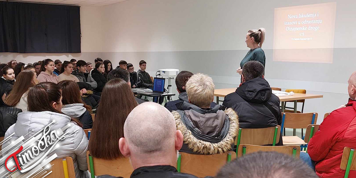 Одржано предавање о штетности психоактивних супстанци у ОШ &bdquo;Хајдук Вељко&rdquo; у Зајечару