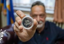 Велики сребрњак градоначелнику Зајечара Бошку Ничићу за изузетну организацију Кроса РТС-а (ФОТО + ВИДЕО) Велики сребрњак градоначелнику Зајечара Бошку Ничићу за изузетну организацију Кроса РТС-а