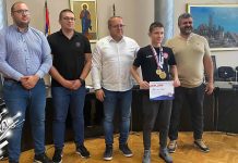 За шампиона у џудоу Теодора Луку Николића организован пријем у Градској управи Бор За шампиона у џудоу Теодора Луку Николића организован пријем у Градској управи Бор