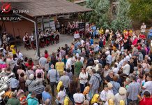 „Кривовирска сиријада” привлачи све више посетиоца (ФОТО + ВИДЕО) „Кривовирска сиријада” привлачи све више посетиоца