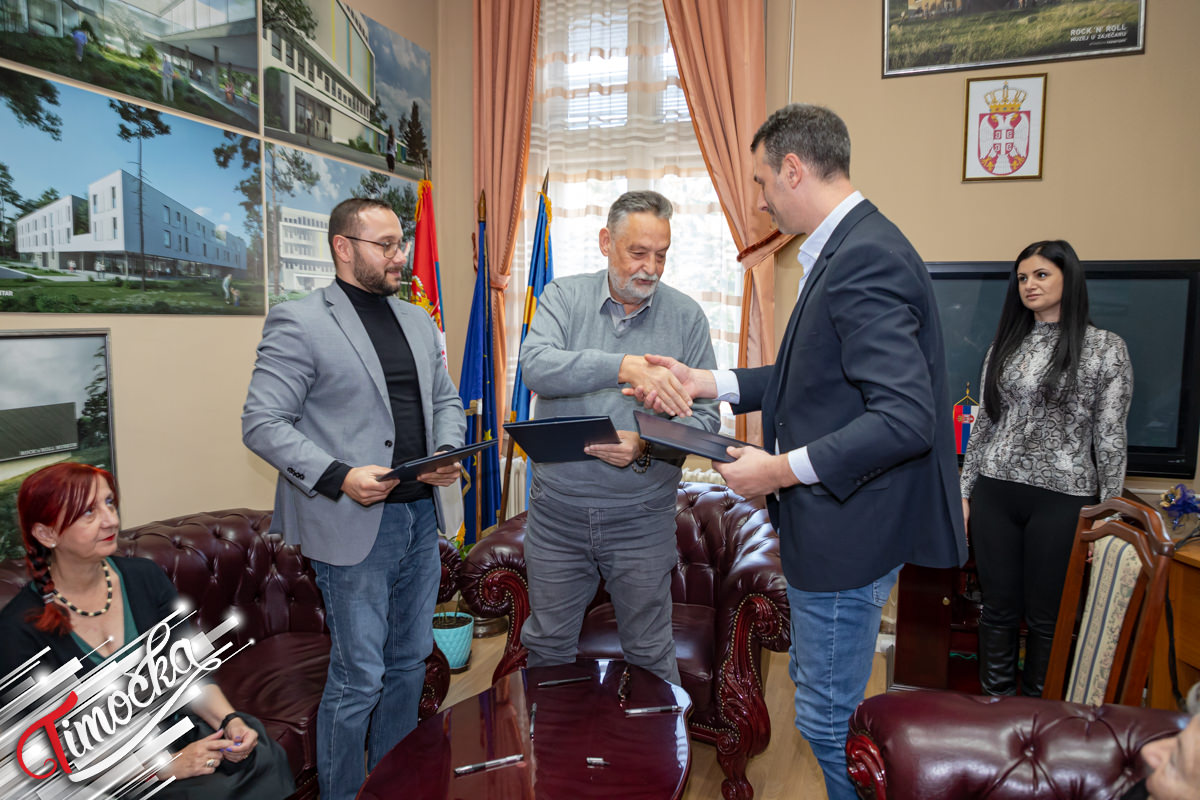 Зајечар први град у Србији који је потписао Меморандум о смањењу дигиталног јаза