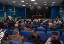 Веселин Шљиванчанин одржао трибину у Зајечару и представио књигу „Ово је моја земља, овде ја командујем” (ФОТО + ВИДЕО) Веселин Шљиванчанин одржао трибину у Зајечару и представио књигу „Ово је моја земља, овде ја командујем”