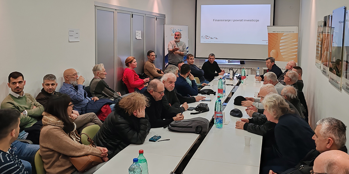 Prezentacija Solarne elektrane istine i zablude odrzana u Zajecaru