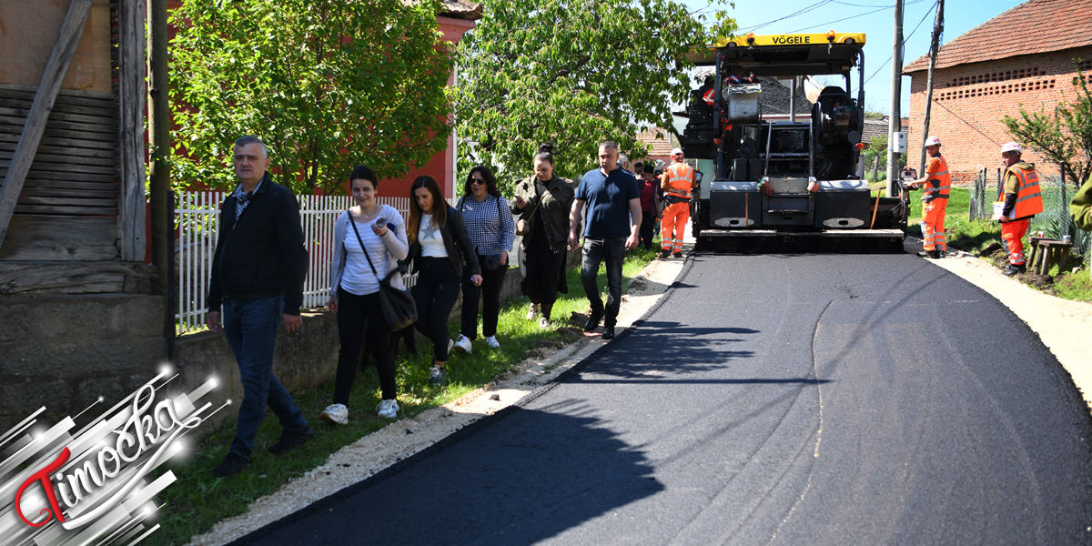 Једна од главних улица у Копривници добија нов изглед: Радове обишао заменик градоначелника Зајечара Владимир Виденовић Једна од главних улица у Копривници добија нов изглед: Радове обишао заменик градоначелника Зајечара Владимир Виденовић