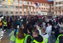 Одржан протест „Генерација ЗА будућност” у организацији средњошколаца у блокади Одржан протест „Генерација ЗА будућност” у организацији средњошколаца у блокади