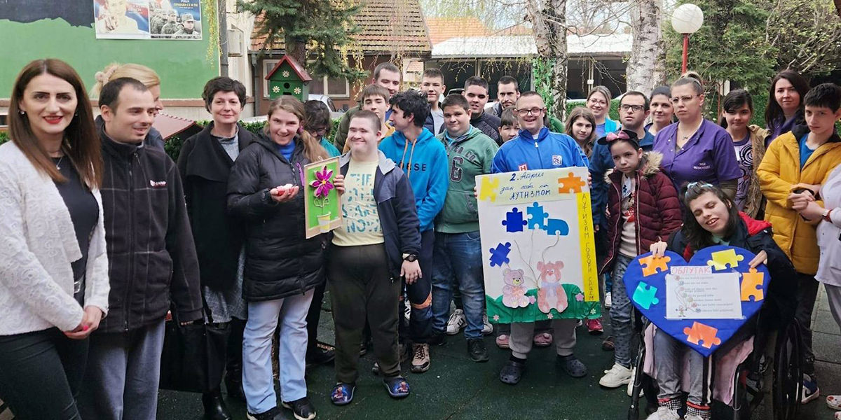 Светски дан особа са аутизмом обележен у Установи „Облутак” у Зајечару Светски дан особа са аутизмом обележен у Установи „Облутак” у Зајечару