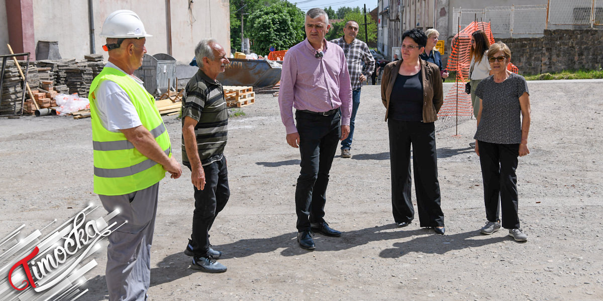 Заменик градоначелника Зајечара Владимир Виденовић обишао радове у Рготини Заменик градоначелника Зајечара Владимир Виденовић обишао радове у Рготини