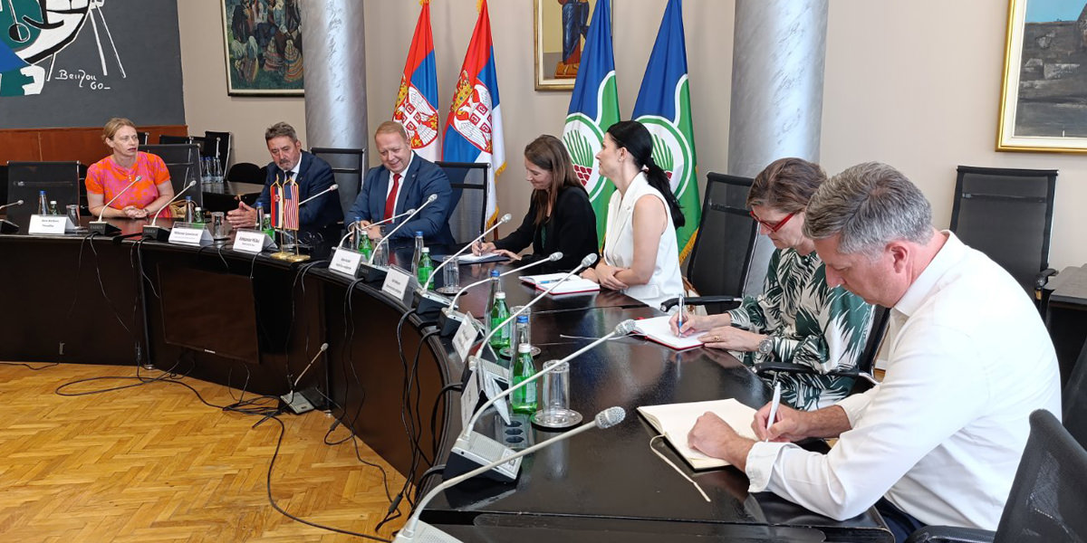 Представници Амбасаде САД посетили Бор и разговарали са градским руководством Представници Амбасаде САД посетили Бор и разговарали са градским руководством