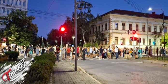 Protest u Zajecaru zbog hapsenja studenata