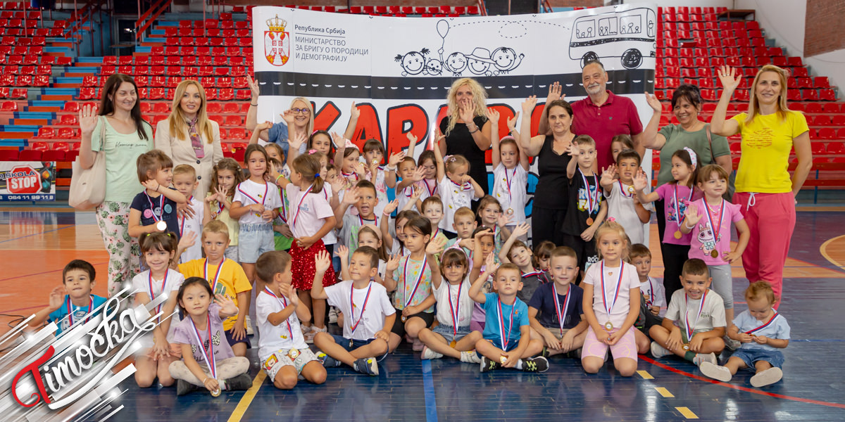 У Зајечару одржан Караван родитељства „Породица у срцу”