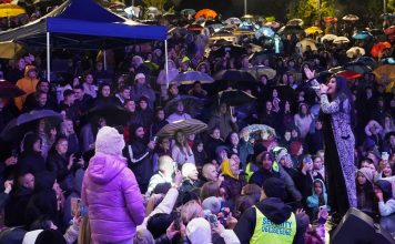 Драгана Мирковић одржала концерт у Бору на Дан града Драгана Мирковић одржала концерт у Бору на Дан града