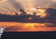 Сунце вири кроз облаке, највиша дневна температура до 20 степени Небо, сунце иза облака