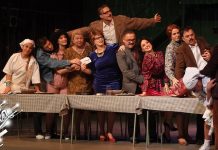 Представа „Мајстори, мајстори” Народног позоришта Републике Српске одушевила публику у Зајечару Представа „Мајстори, мајстори” Народног позоришта Републике Српске одушевила публику у Зајечару