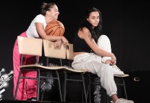 Студенти Факултета савремених уметности одушевили публику представом „Петра” Студенти Факултета савремених уметности одушевили публику представом „Петра”