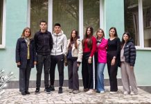 Зајечарски гимназијалац Марко Миловић најбољи математичар на Димитровданском такмичењу у Видину Зајечарски гимназијалац Марко Миловић најбољи математичар на Димитровданском такмичењу у Видину